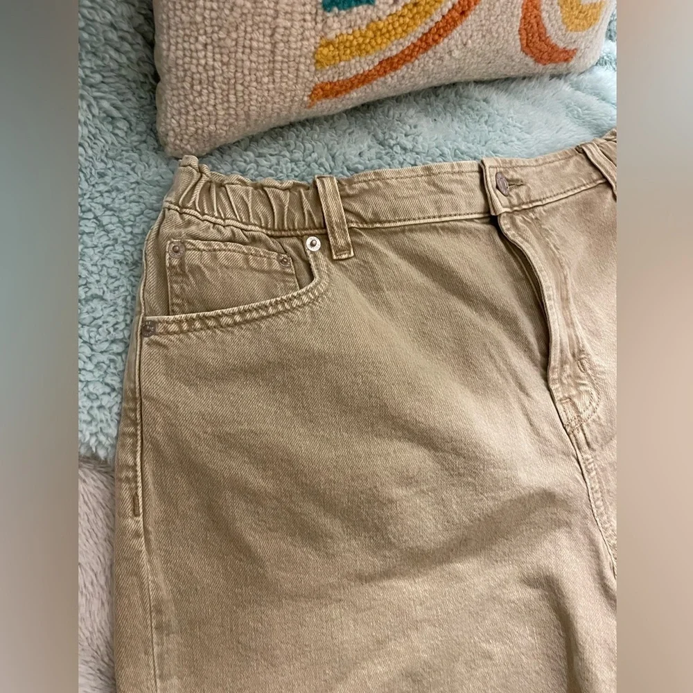 EUC Gap Kids Girlfriend High Rise Shorts